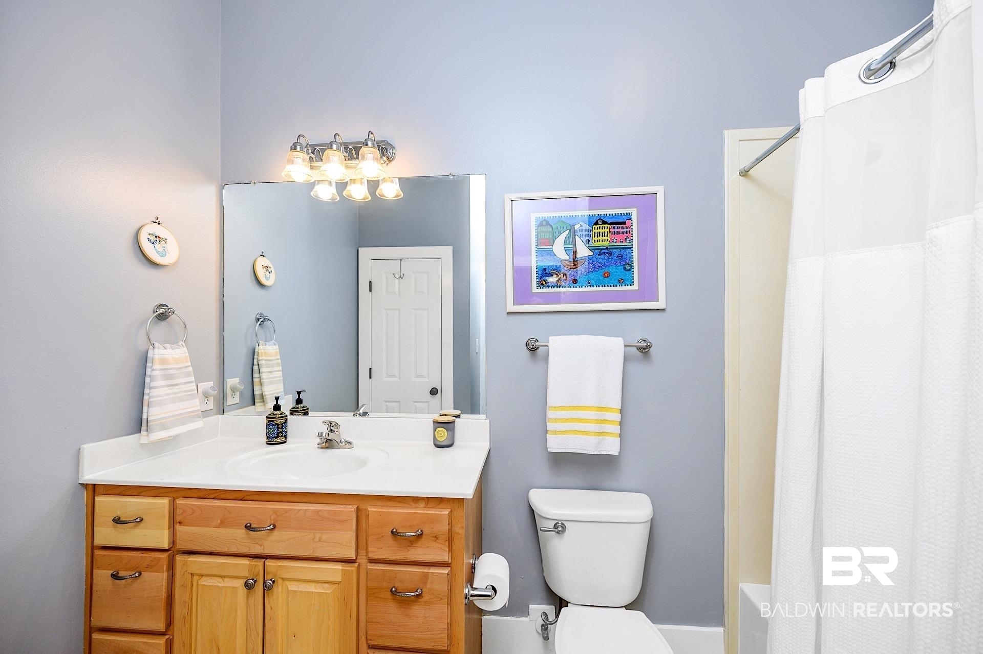 32700 Steelwood Ridge Road, Unit C Loxley, AL 36551 - Photo 23 of 35 Guest Bath