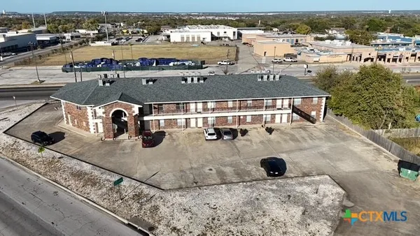 $1,800,000 | 411 East Central Texas Expressway, Killeen, TX 76541