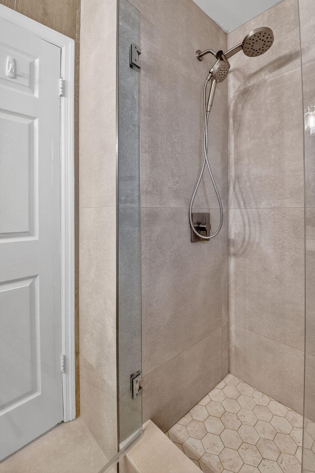 73 Vía De Casas Norte Boynton Beach, FL 33426 - Photo 27 of 60 a bathroom with a shower