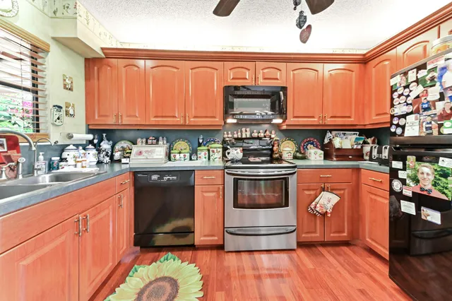 $339,999 | 1167 Northwest 23rd Lane, Delray Beach, FL 33445