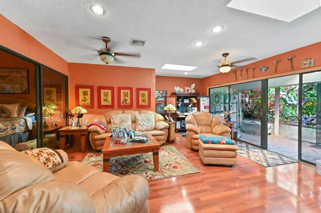 $339,999 | 1167 Northwest 23rd Lane, Delray Beach, FL 33445