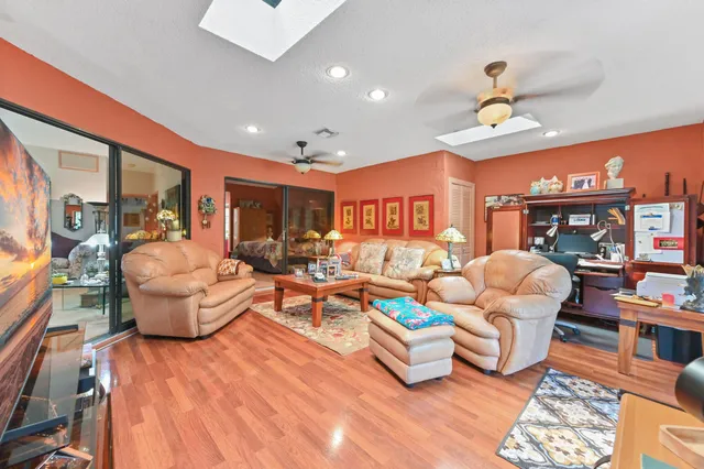 $339,999 | 1167 Northwest 23rd Lane, Delray Beach, FL 33445