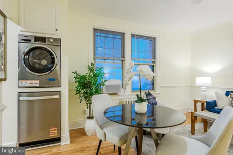 $279,000 | 3100 Wisconsin Avenue Northwest, Unit 105, Washington, DC 20016