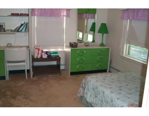 17 Auburndale Road Marblehead, MA 01945 - Photo 10 of 16