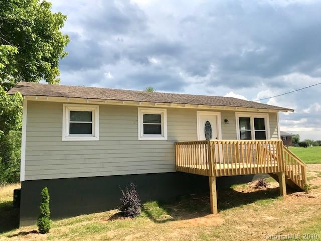 224 Jackson Loop Road Flat Rock, NC 28731 - Photo 2 of 16 Gallery Image 2