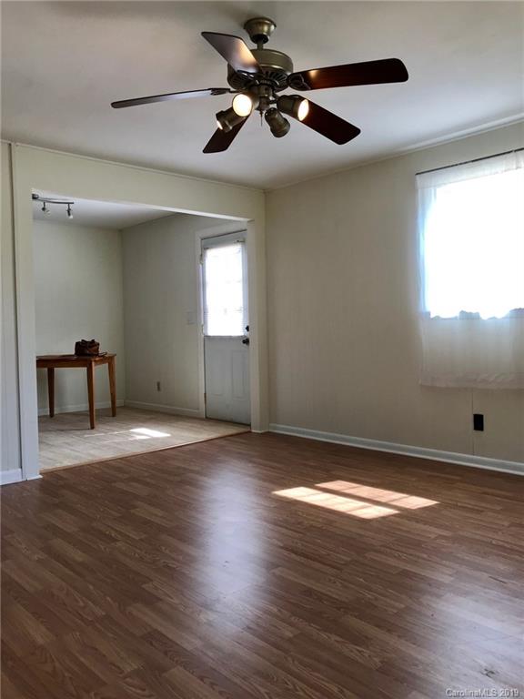 224 Jackson Loop Road Flat Rock, NC 28731 - Photo 10 of 16 Gallery Image 10