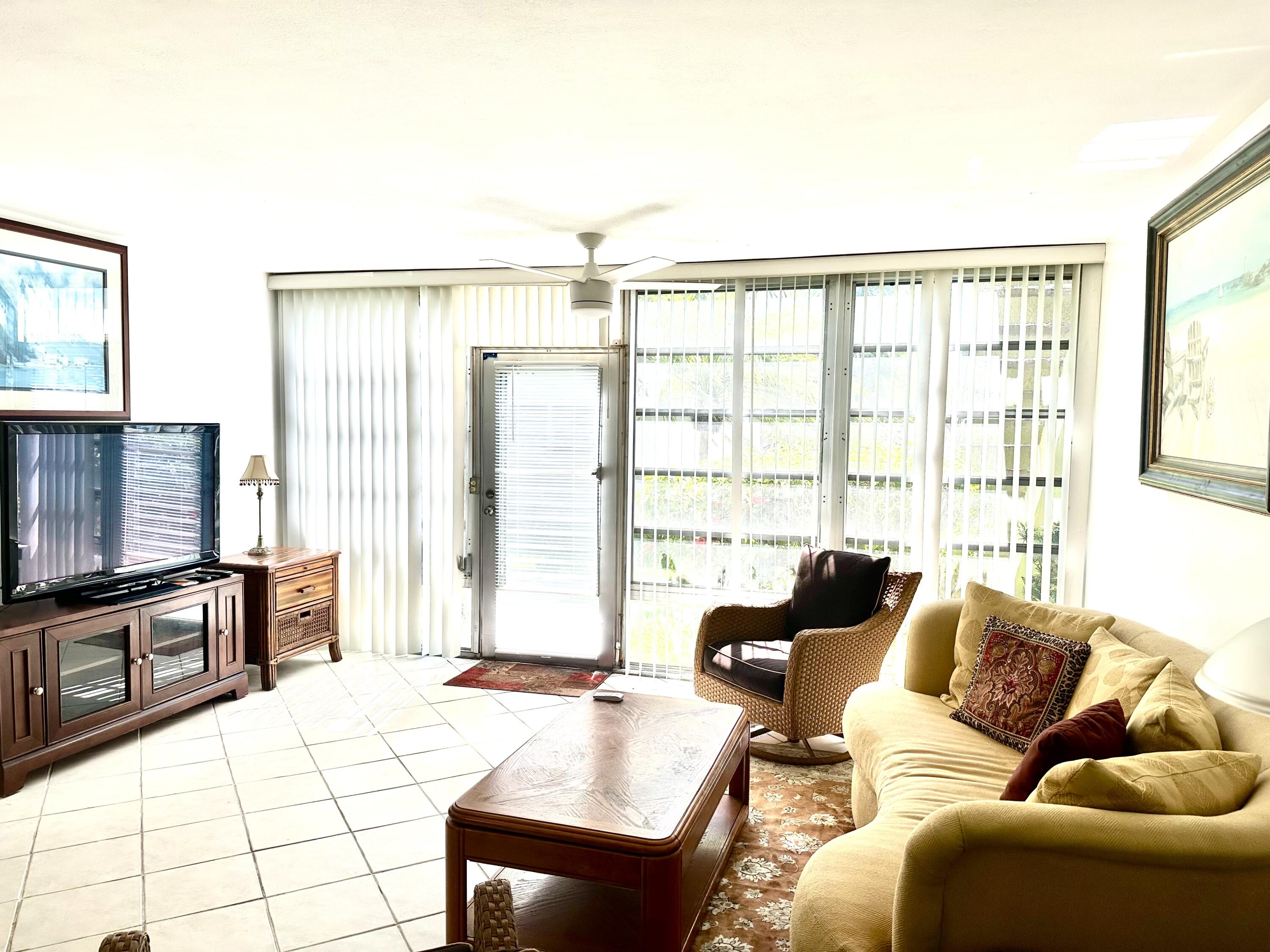 901 North Birch Road, Unit A2 Fort Lauderdale, FL 33304 - Photo 14 of 32 MC LIVING 2