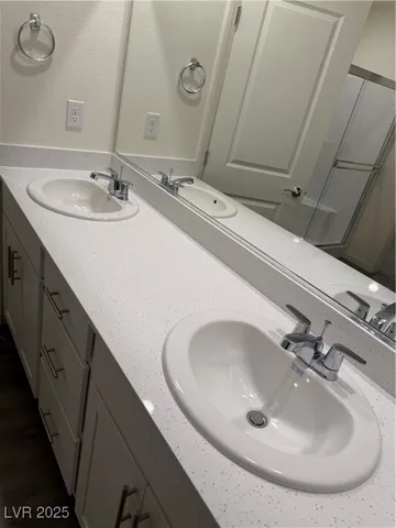 $2,800 | 10419 Luna Mezzo Street, Las Vegas, NV 89141