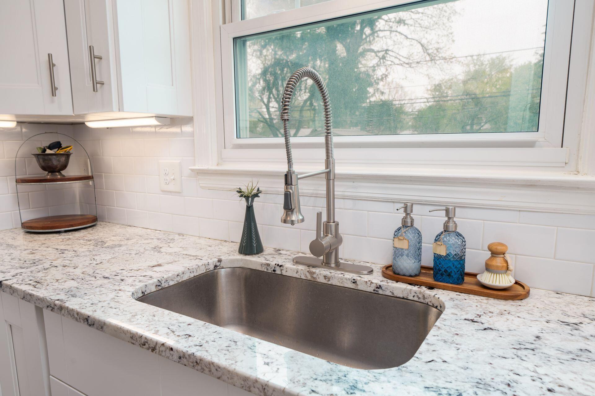 2343 Swansea Road Upper Arlington, OH 43221 - Photo 7 of 58 kitchen sink