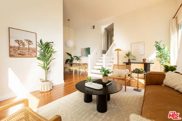 $999,000 | 1304 Berkeley Street, Unit 3, Santa Monica, CA 90404