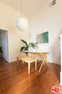 $999,000 | 1304 Berkeley Street, Unit 3, Santa Monica, CA 90404