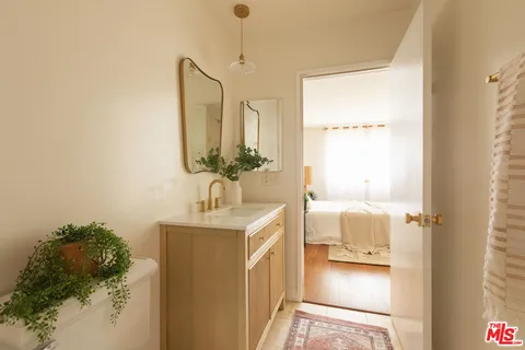 $999,000 | 1304 Berkeley Street, Unit 3, Santa Monica, CA 90404