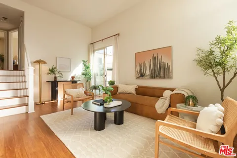 $999,000 | 1304 Berkeley Street, Unit 3, Santa Monica, CA 90404