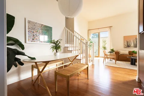 $999,000 | 1304 Berkeley Street, Unit 3, Santa Monica, CA 90404
