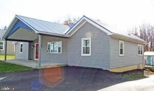 141 Nottingham Road Nottingham, PA 19362 - Photo 3 of 17 a view of a house with wooden fence