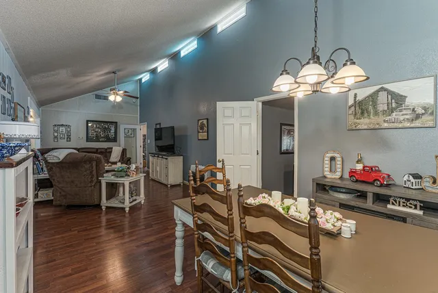 $229,900 | 329 Chalet Circle, Murphy, NC 28906