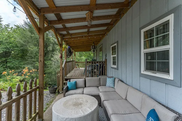 $229,900 | 329 Chalet Circle, Murphy, NC 28906