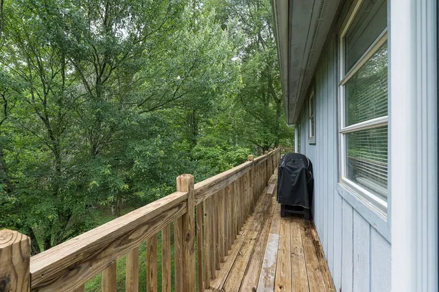 $229,900 | 329 Chalet Circle, Murphy, NC 28906