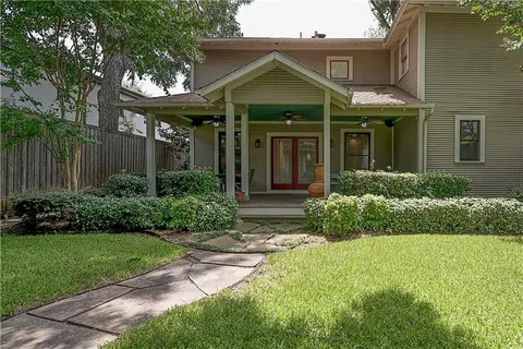 $880,000 | 1006 Grigsby Avenue, Dallas, TX 75204