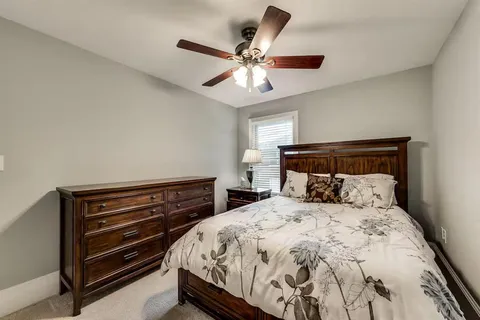 $880,000 | 1006 Grigsby Avenue, Dallas, TX 75204