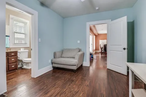 $880,000 | 1006 Grigsby Avenue, Dallas, TX 75204