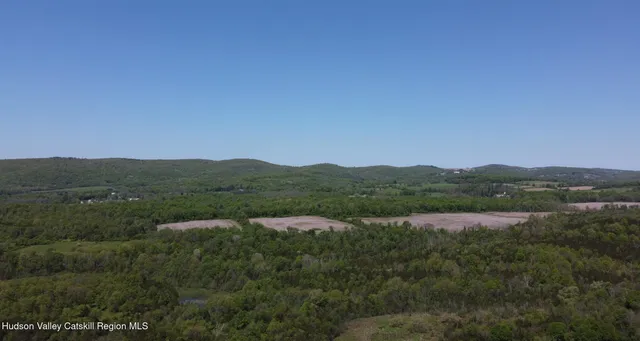 $189,000 | 2 Westerly Ridge Drive, Amenia, NY 12501