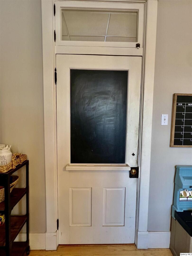 2510 Kentucky Road Quincy, IL 62301 - Photo 15 of 24