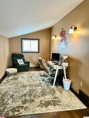 $295,000 | 2510 Kentucky Road, Quincy, IL 62301