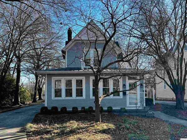 $295,000 | 2510 Kentucky Road, Quincy, IL 62301