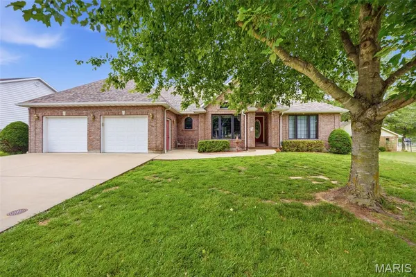$429,900 | 124 Meramec Drive, Farmington, MO 63640