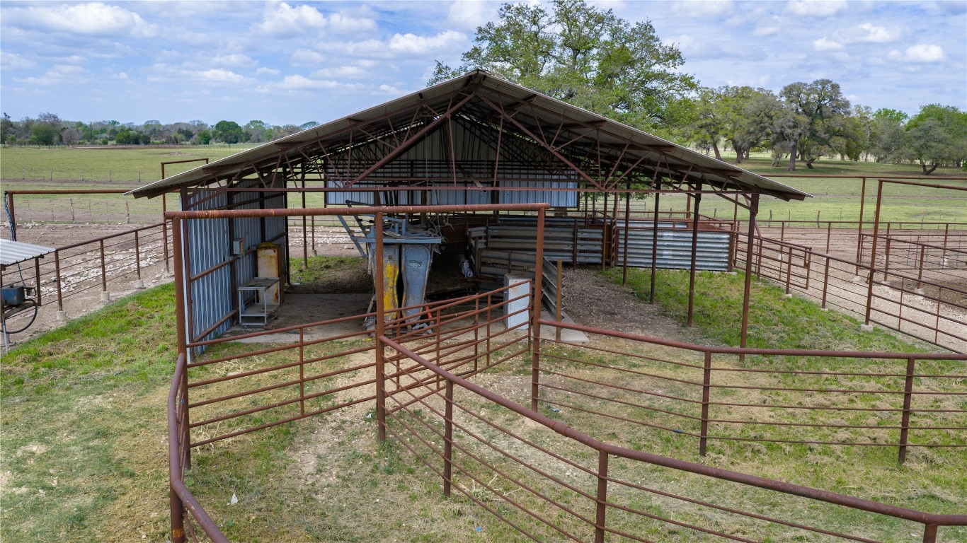 Tbd Wolters Road Schulenburg, TX 78956 - Photo 31 of 42