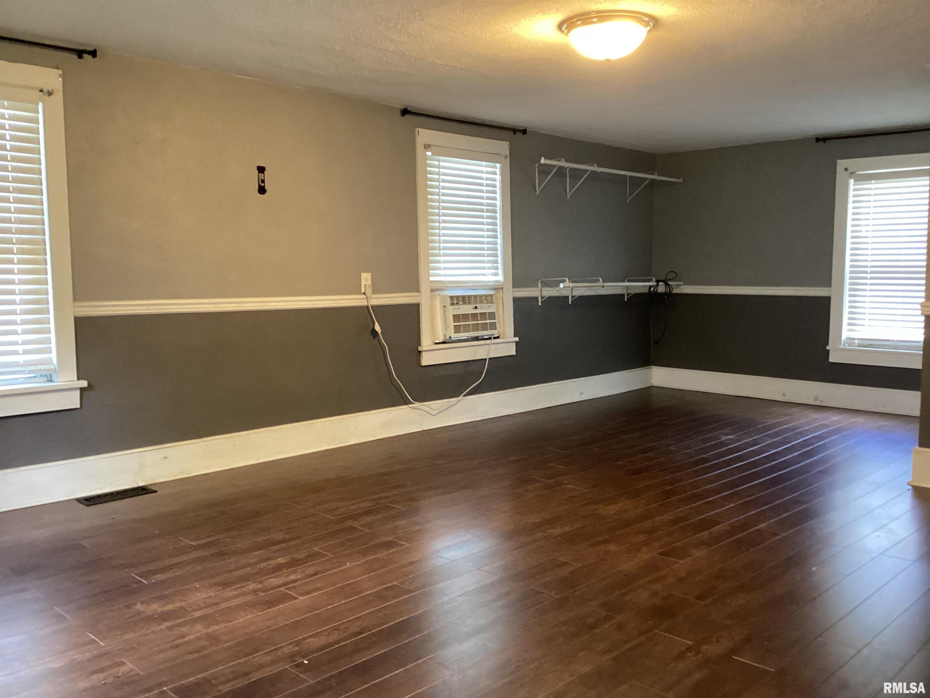 25382 Wolf Road Canton, IL 61520 - Photo 50 of 55