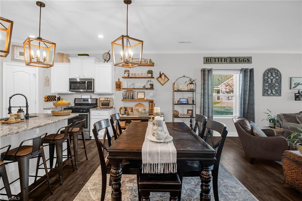 1402 Hunting Hawk Lane Kernersville, NC 27284 - Photo 10 of 30