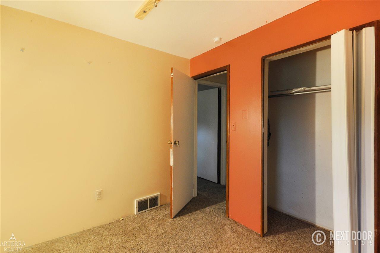 4940 County Line Road New Haven, MI 48048 - Photo 19 of 23 31370218-18.JPG