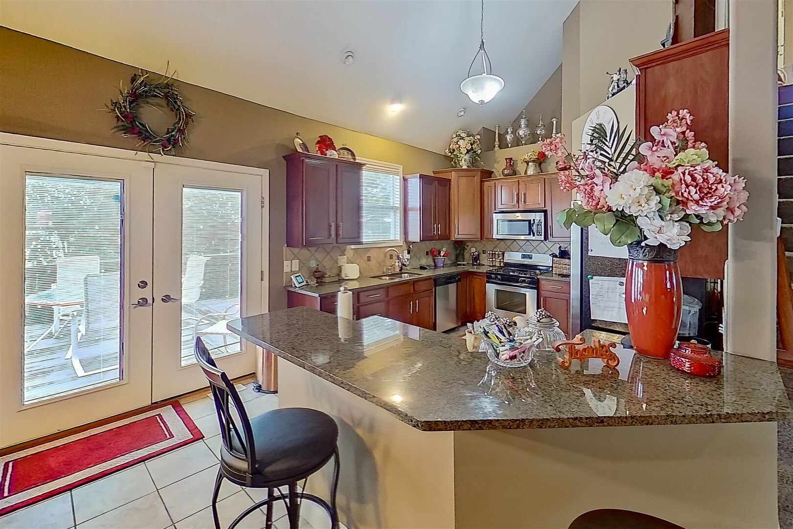 20 Fedor Circle Bloomington, IL 61705 - Photo 12 of 51 a kitchen with a table and chairs in it