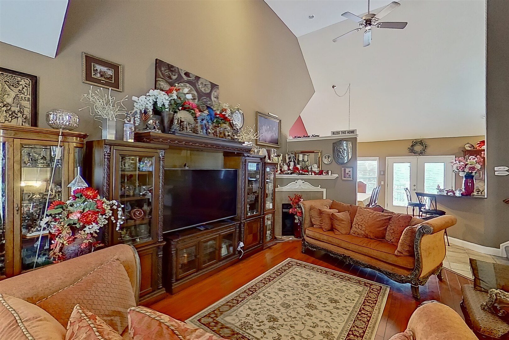 20 Fedor Circle Bloomington, IL 61705 - Photo 8 of 51 a living room with furniture and a flat screen tv