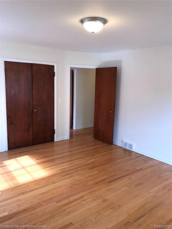 1141 South Renaud Road Grosse Pointe Woods, MI 48236 - Photo 20 of 52