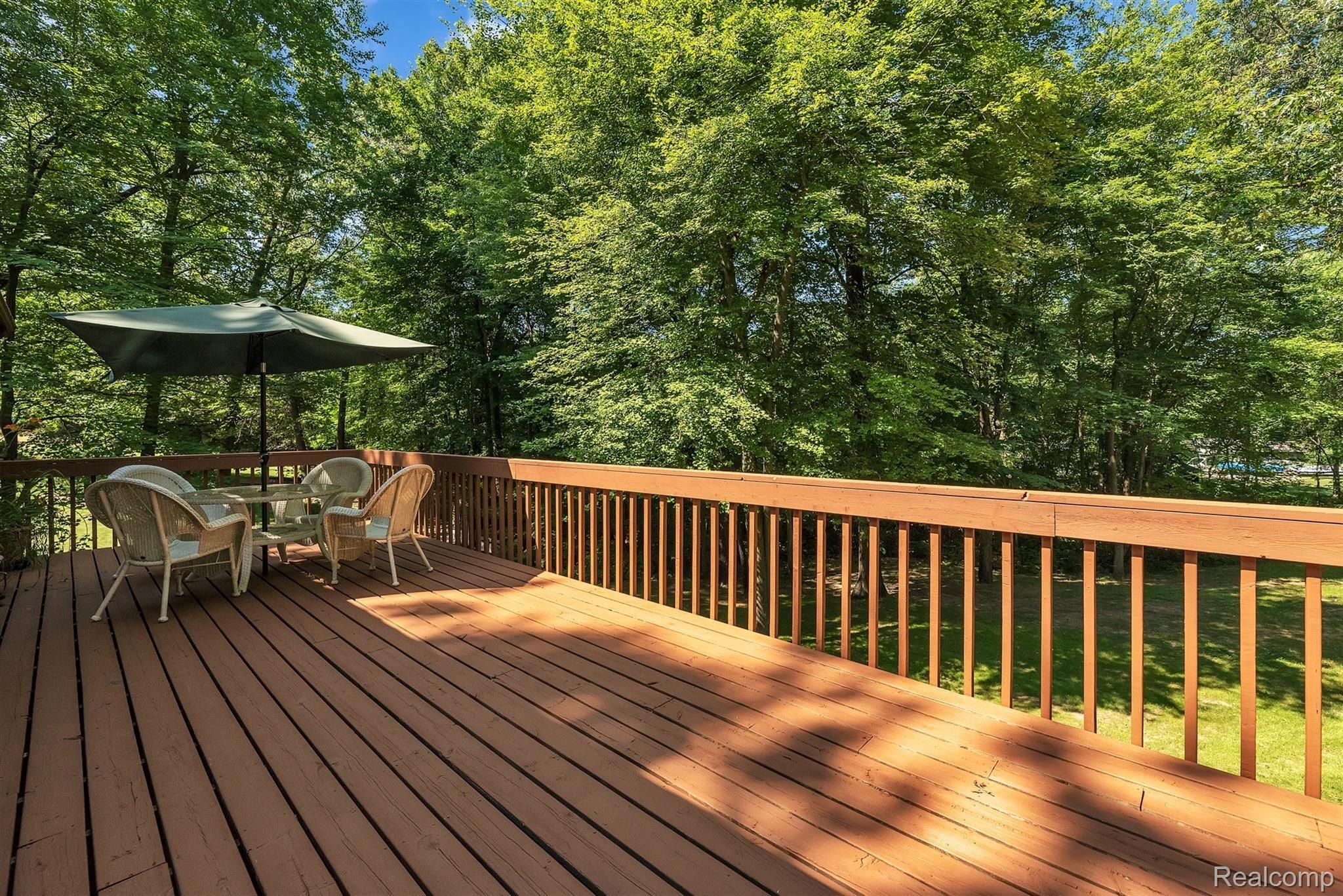 11132 Mcgregor Road Pinckney, MI 48169 - Photo 17 of 50 PRIVATE WOODED SETTING