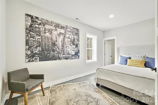 $1,250,000 | 4374 Poplar Bluff Drive, Lenoir, NC 28645