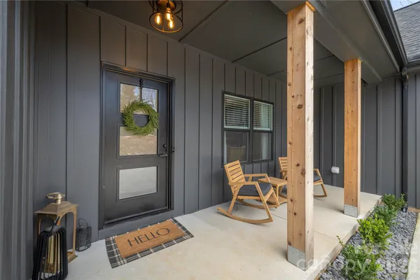 $1,250,000 | 4374 Poplar Bluff Drive, Lenoir, NC 28645