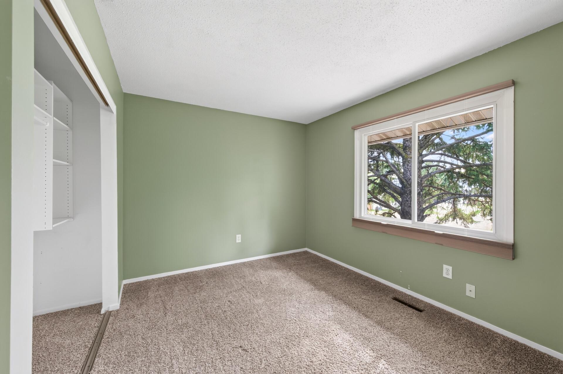 7772 Rimbley Road Woodbury, MN 55125 - Photo 11 of 34 Gallery Image 11