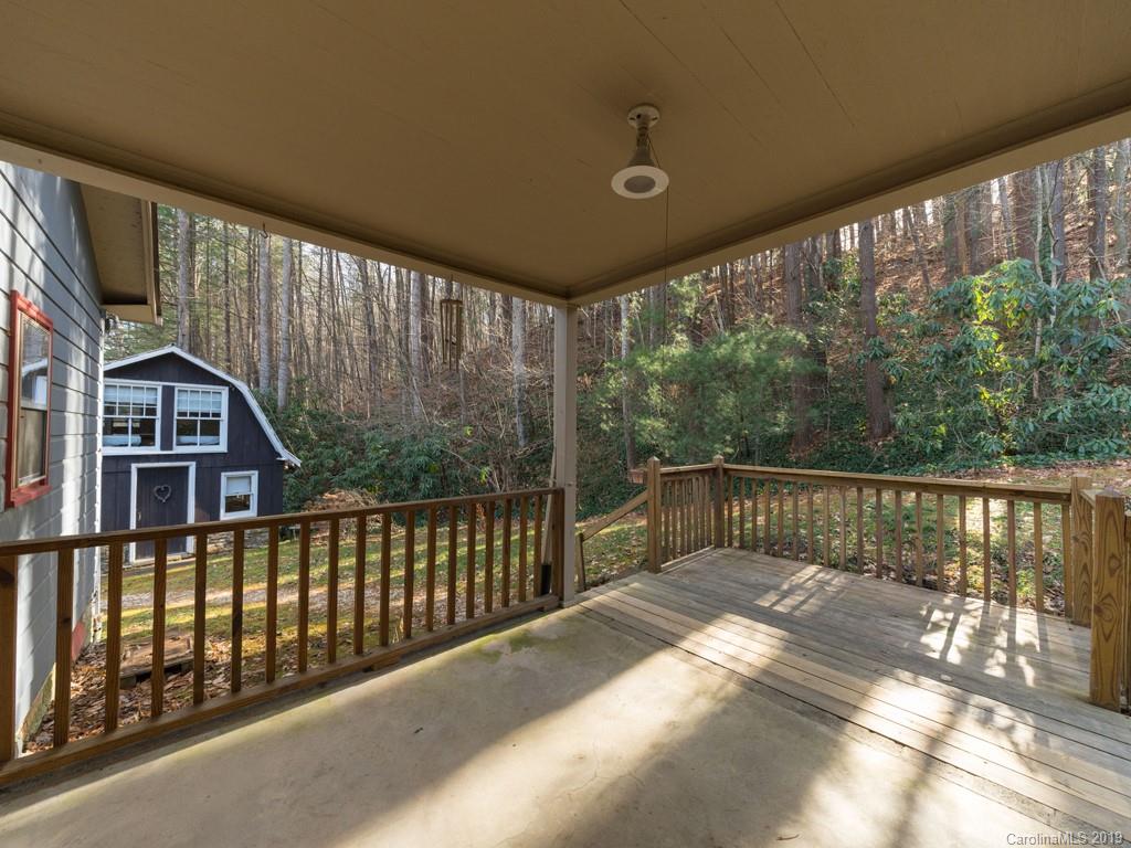 555 David Edwards Road Waynesville, NC 28786 - Photo 20 of 36