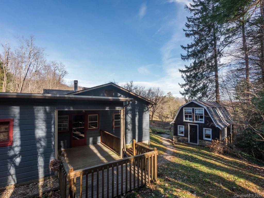 555 David Edwards Road Waynesville, NC 28786 - Photo 27 of 36