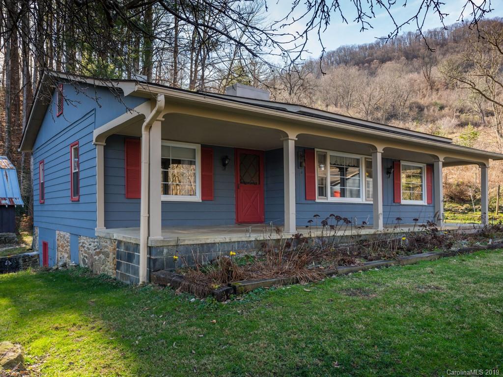 555 David Edwards Road Waynesville, NC 28786 - Photo 30 of 36