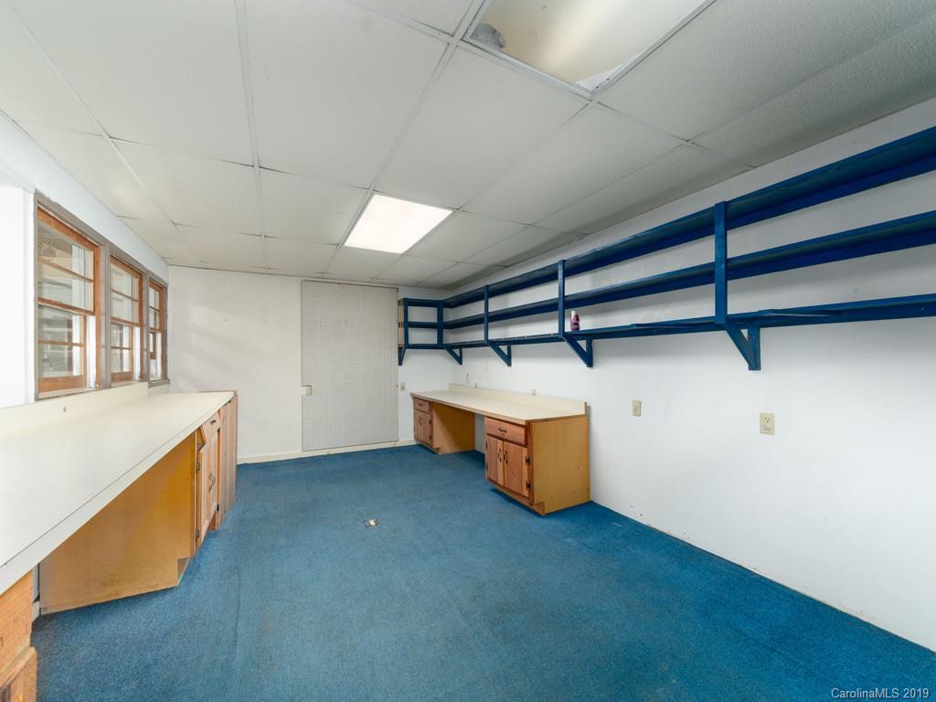 555 David Edwards Road Waynesville, NC 28786 - Photo 10 of 36
