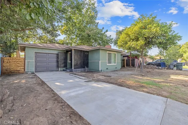 $294,200 | 2452 South Holloway Avenue, Fresno, CA 93725