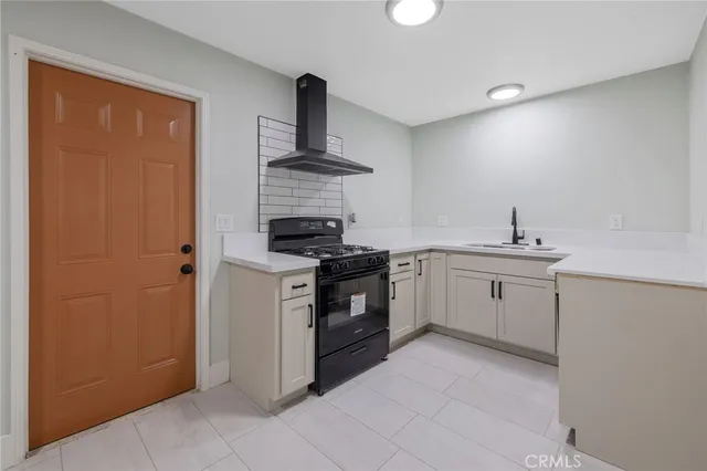 $294,200 | 2452 South Holloway Avenue, Fresno, CA 93725