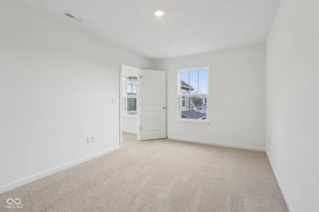 $409,999 | 16000 Tharp Wds Drive, Fishers, IN 46037