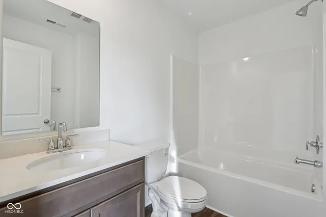 $409,999 | 16000 Tharp Wds Drive, Fishers, IN 46037