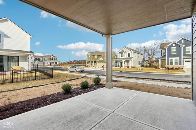 $409,999 | 16000 Tharp Wds Drive, Fishers, IN 46037